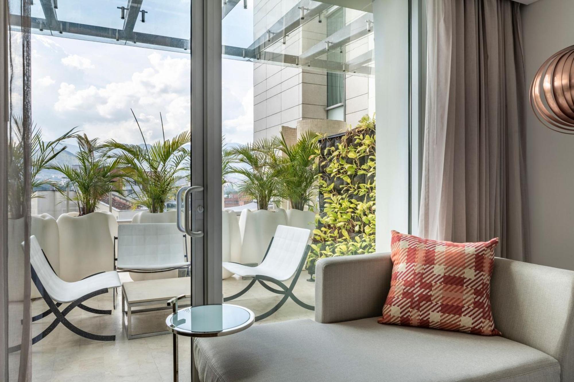 Medellin Marriott Hotel Exterior photo